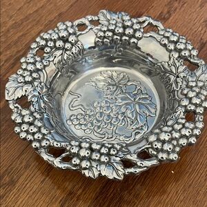 Arthur Court wine caddy